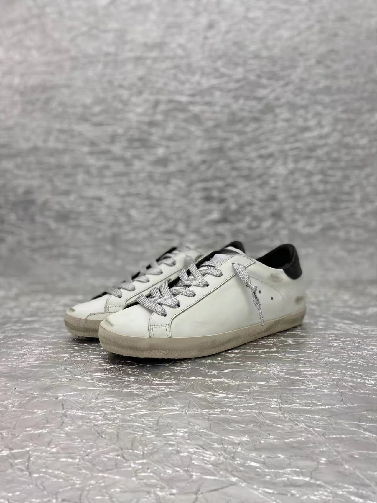 High-quality flat shoes, casual skateboard shoes